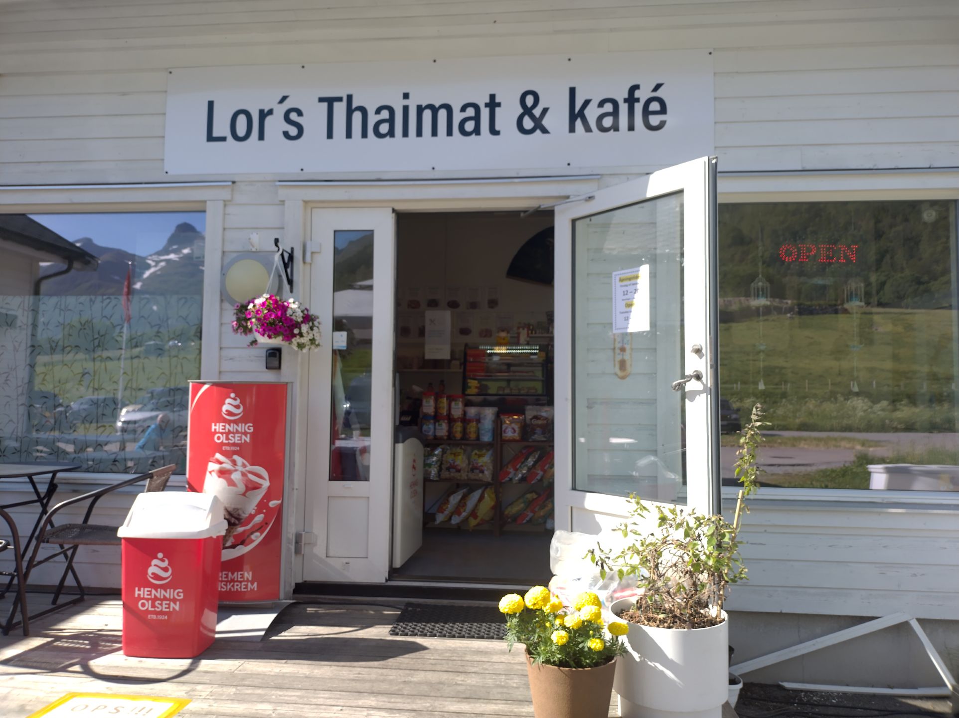 Lor’s Thaimat & Kafe Lor’s Thaimat & Kafe