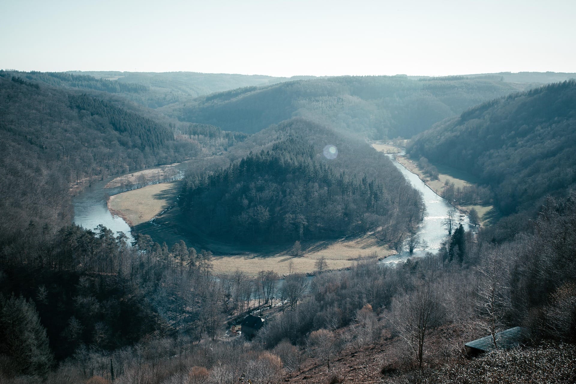 Semois Valley - Image by Dylan Leagh