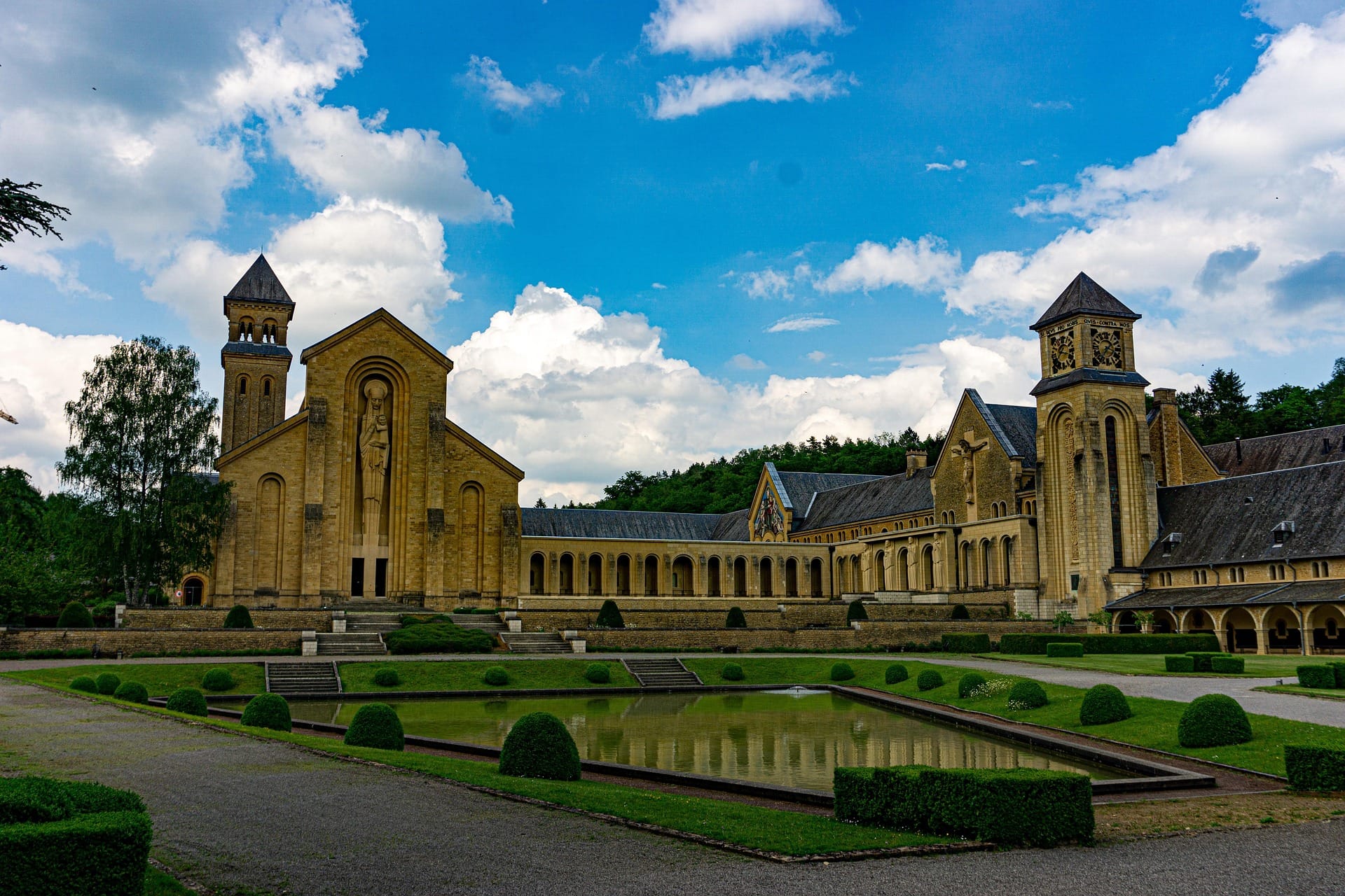 Orval Abby - Image by Andreas H.